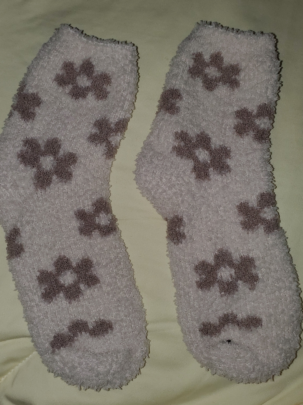 Floral Fuzzy Socks in Tan & Brown